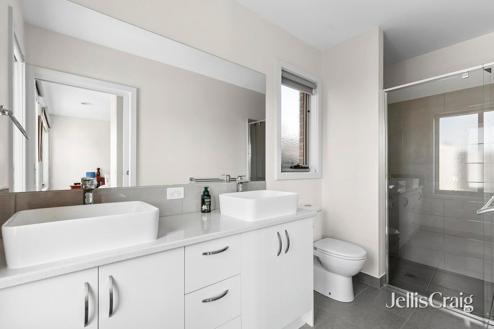 7a St Anthony Court, Lara image 7