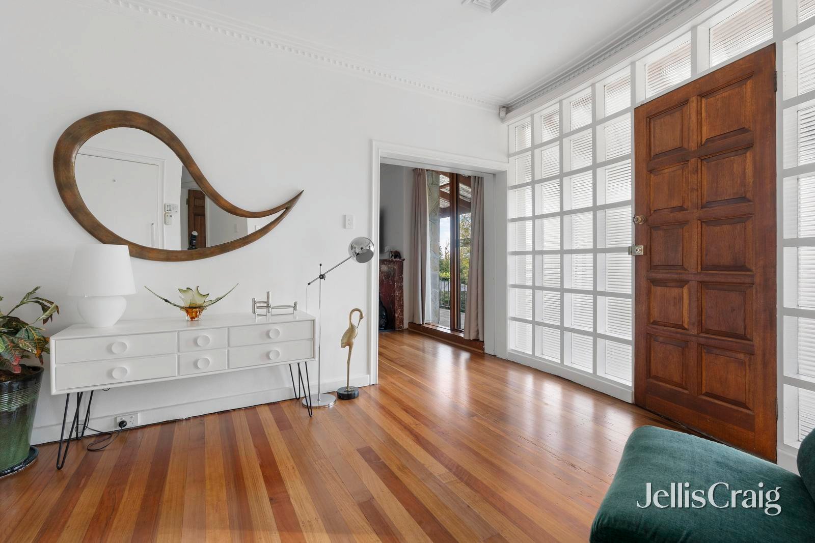 7A The Eyrie, Eaglemont image 3