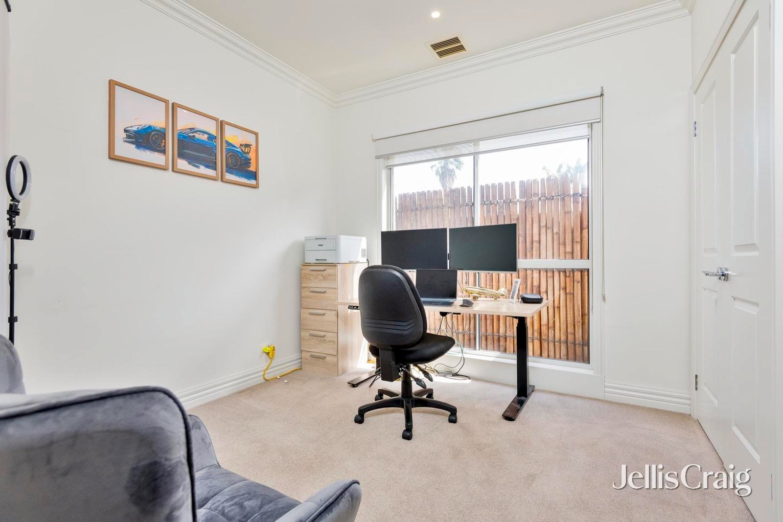 7A Thomas Street, Airport West image 6