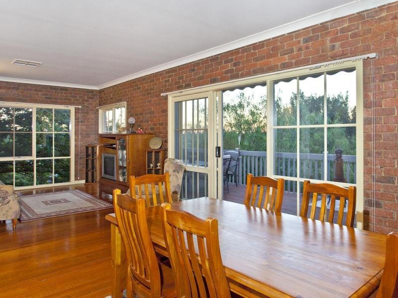 7A View Street, Pascoe Vale image 4