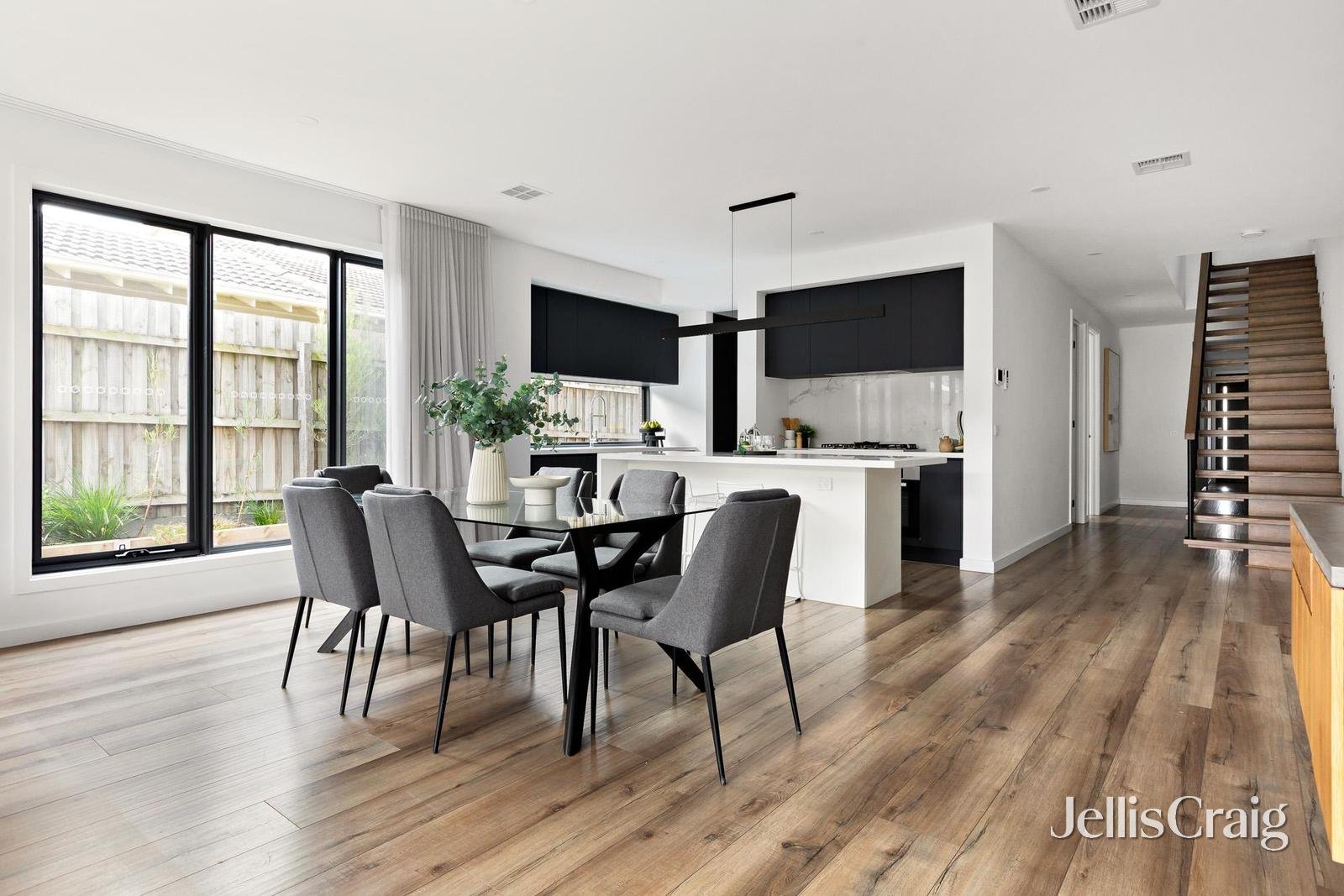 7B Alice Street, Cheltenham image 6