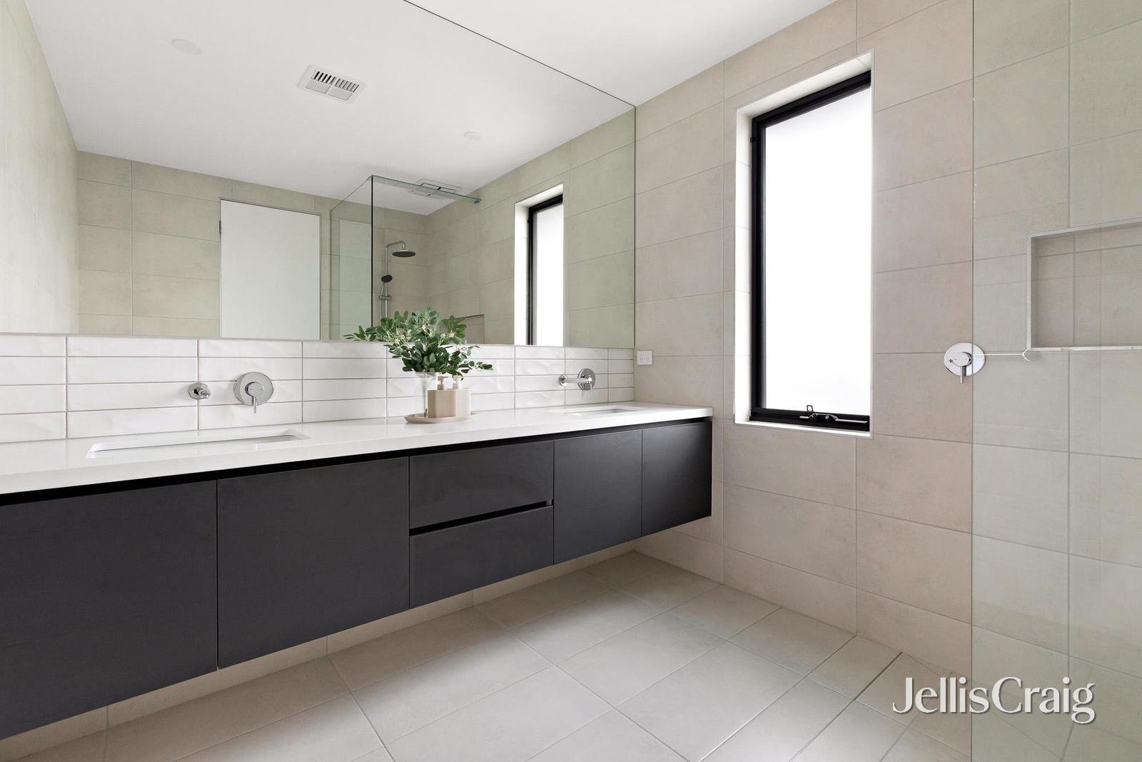 7B Alice Street, Cheltenham image 10