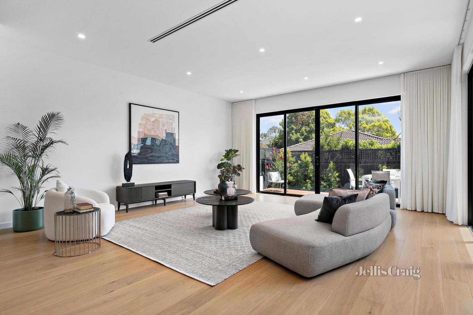 7b Doon Avenue, Glen Waverley image 4