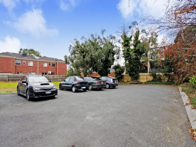 8-10 Bond Street, Ringwood image 9