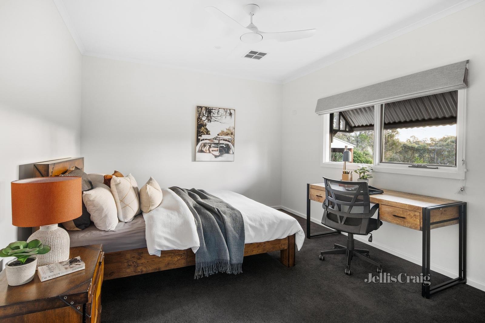8-10 Nicholson Close, Research image 9