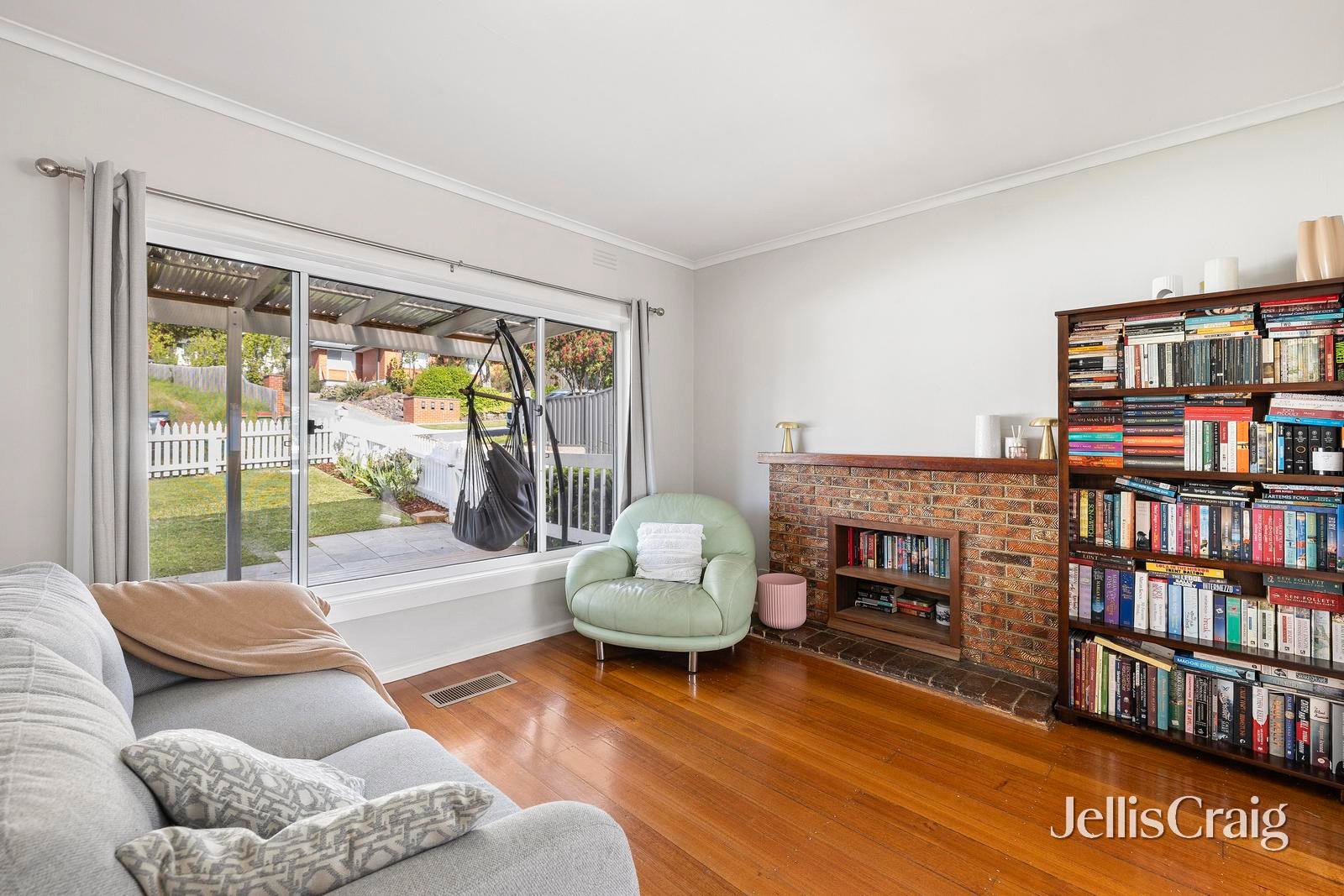 8 Albert Road, Lilydale image 6