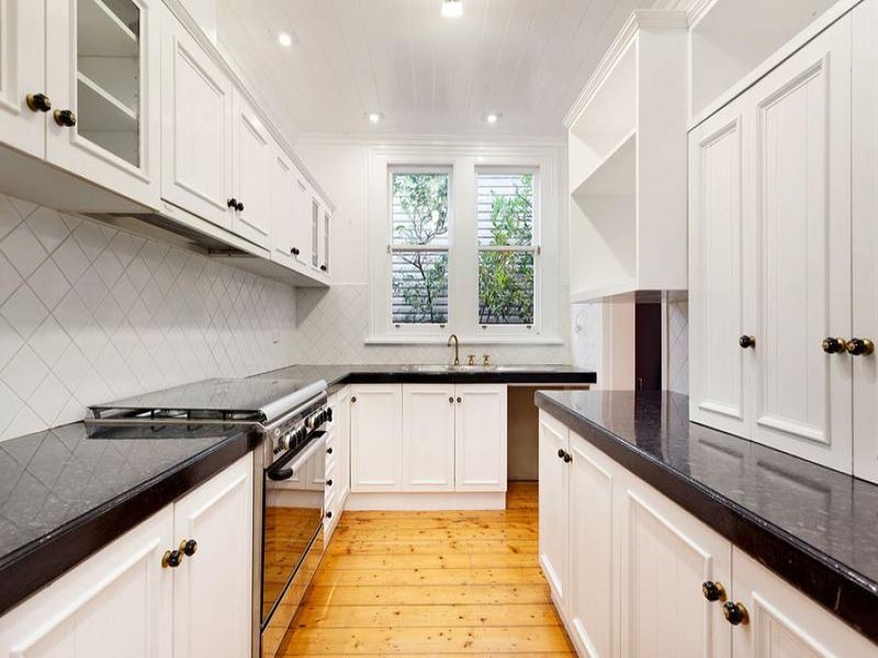 8 Albert Street, Hawthorn East image 3