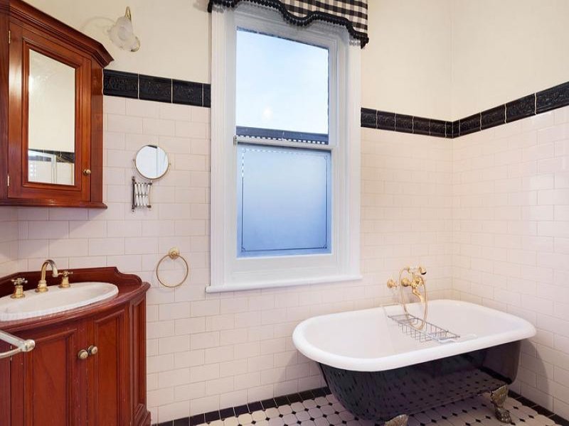 8 Albert Street, Hawthorn East image 5