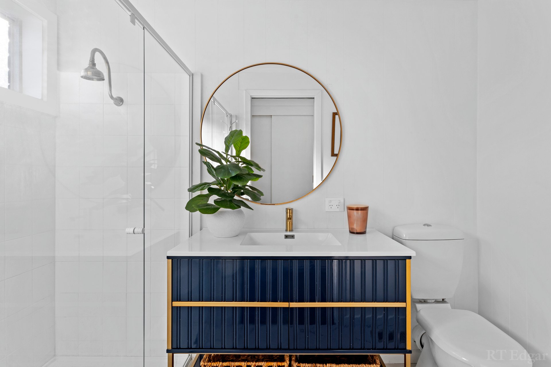 Property Gallery Thumbnail 6