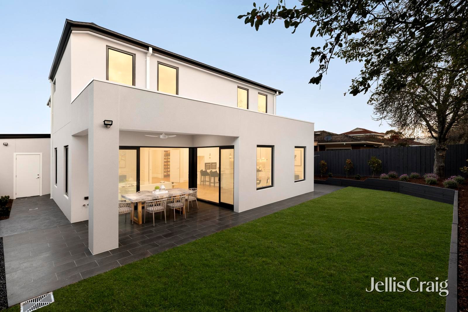 8 Amesbury Avenue, Wantirna image 24