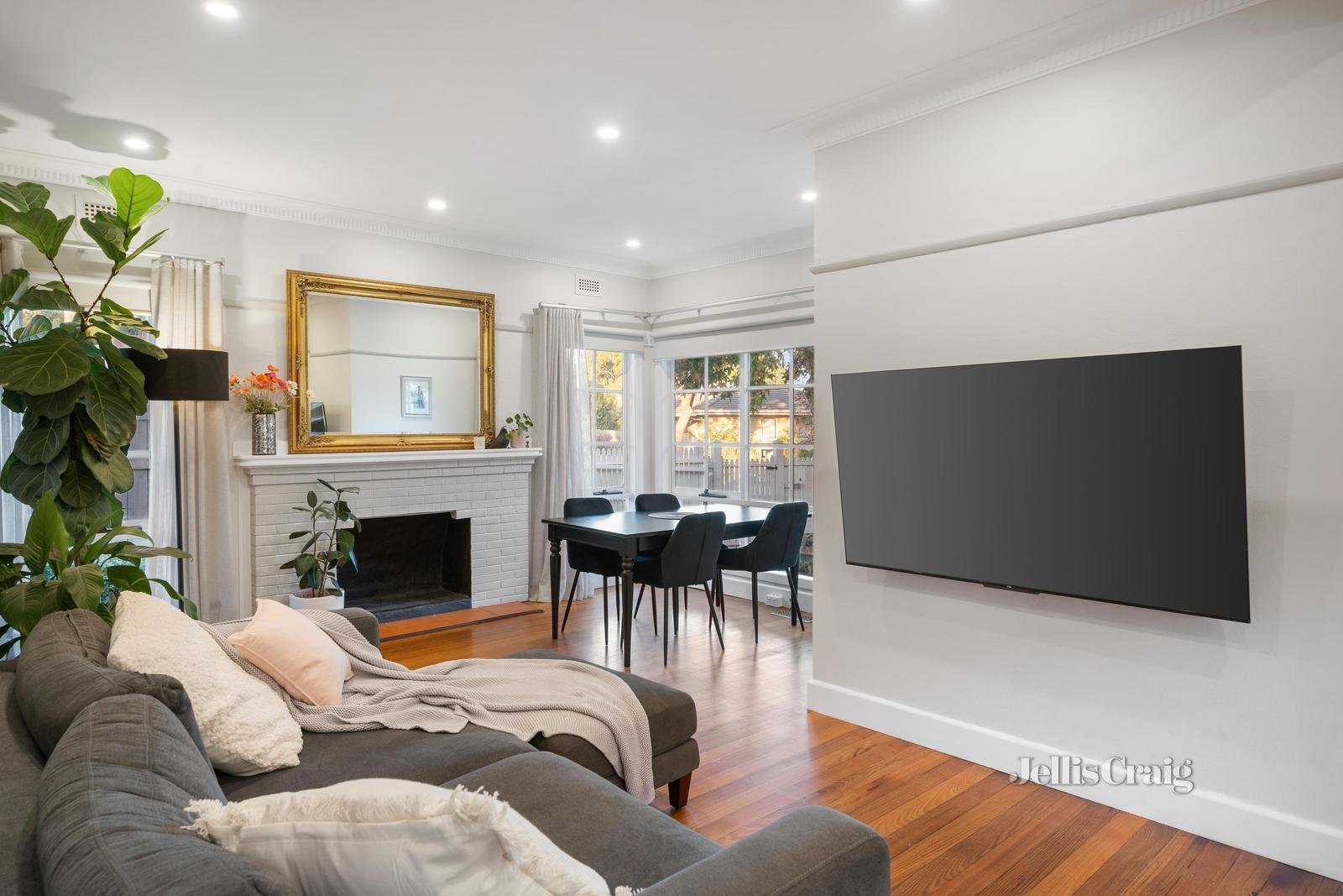 8 Andrew Street, Ringwood image 4