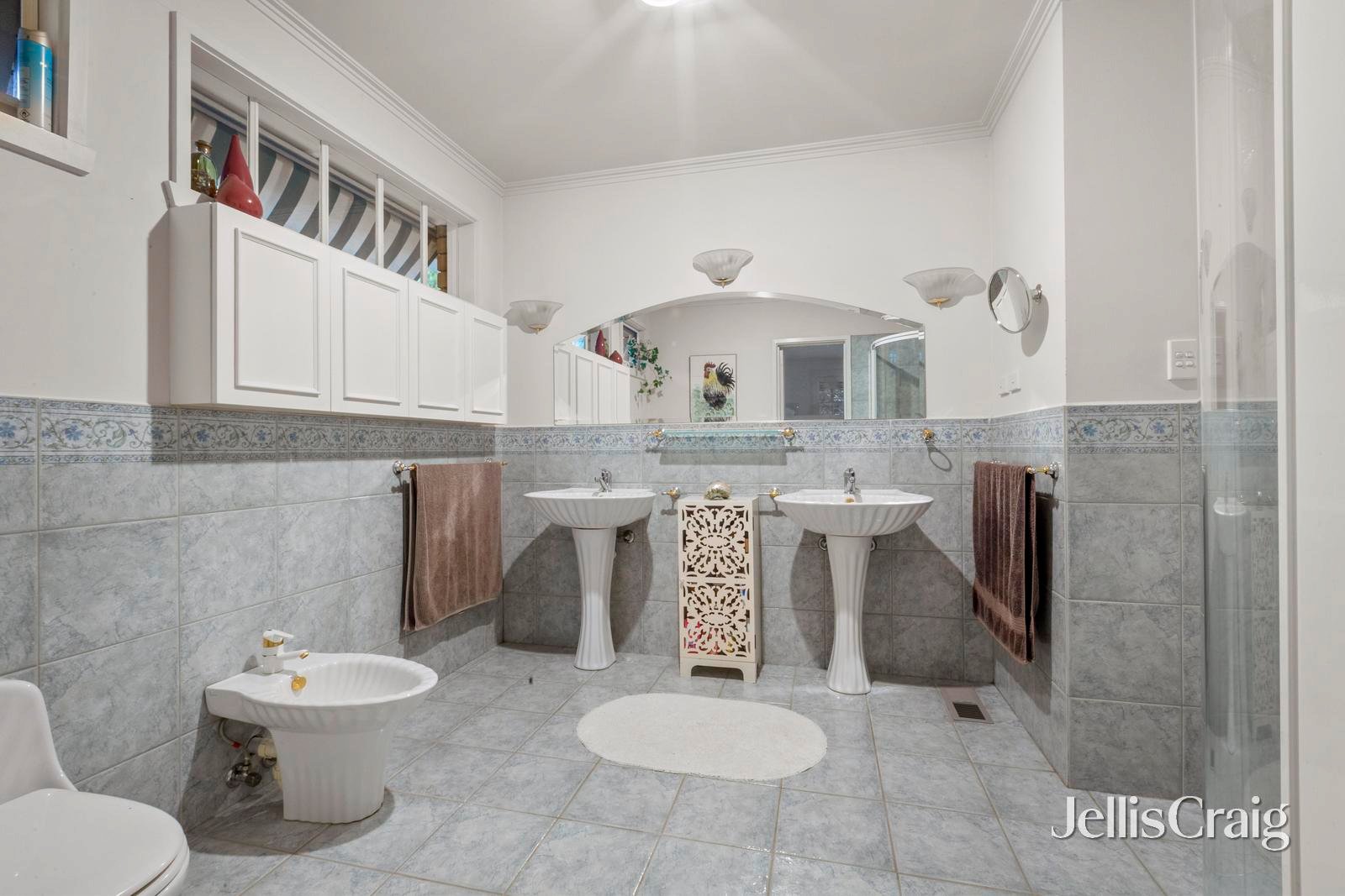 8 Aruma Court, Burwood&nbsp;East image 7