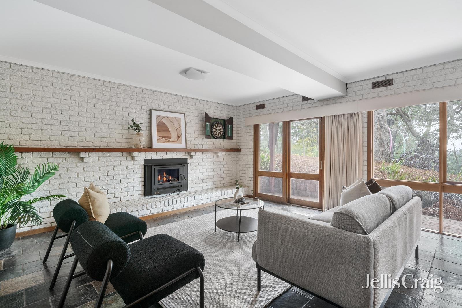 8 Ashdale Grove, Eltham image 6