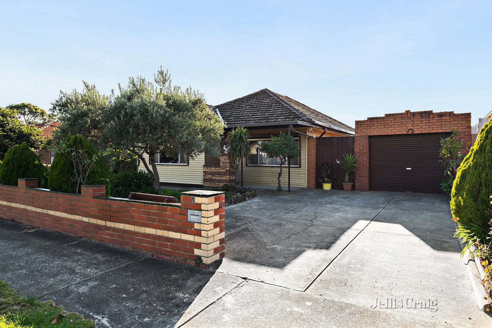 8 Asquith Street, Reservoir image 3