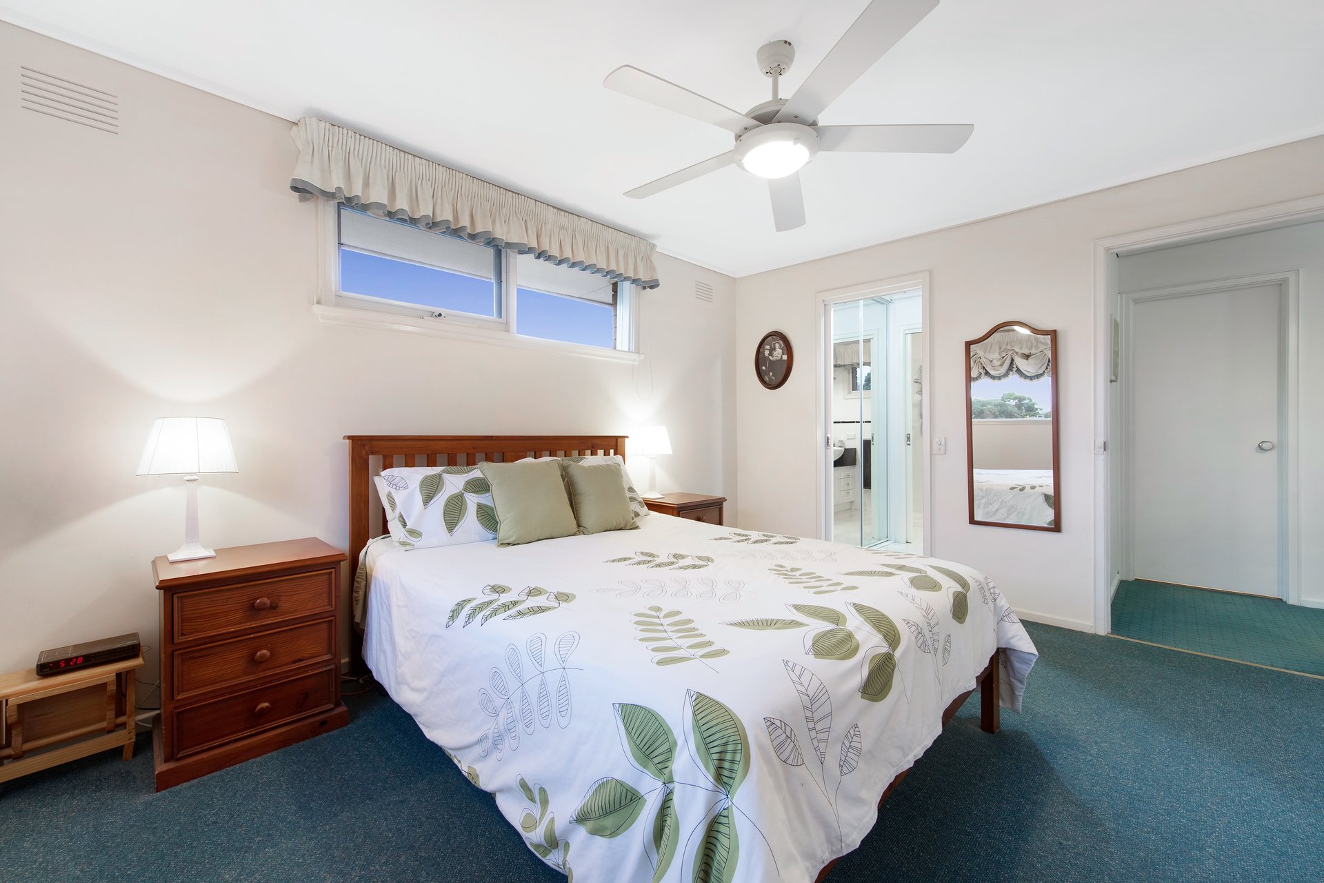 8 Aston Heath, Glen&nbsp;Waverley image 9