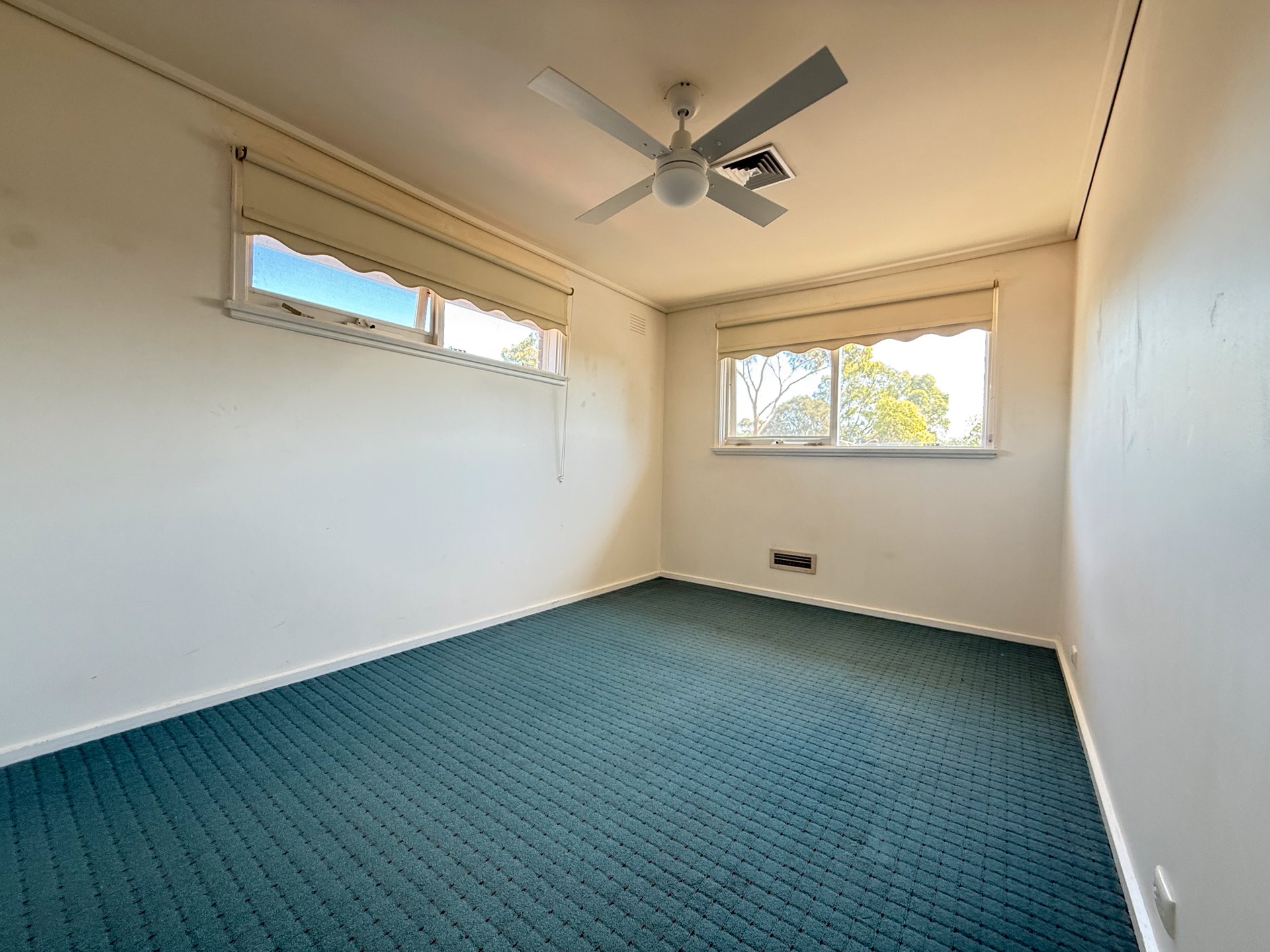 8 Aston Heath, Glen&nbsp;Waverley image 6