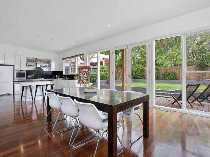 8 Austin Street, Newtown image 7