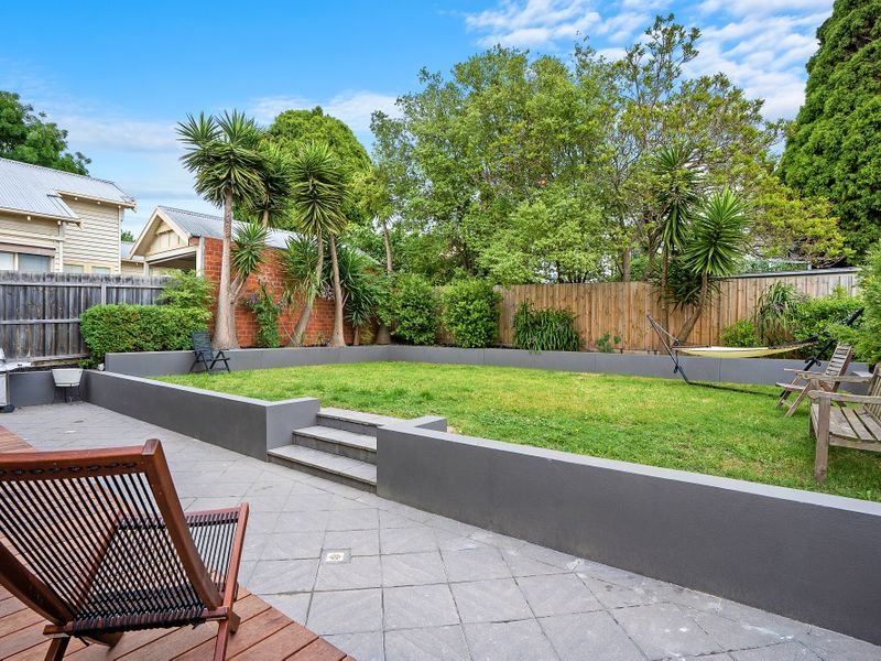 8 Austin Street, Newtown image 19