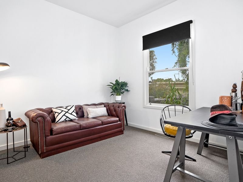 8 Austin Street, Newtown image 18