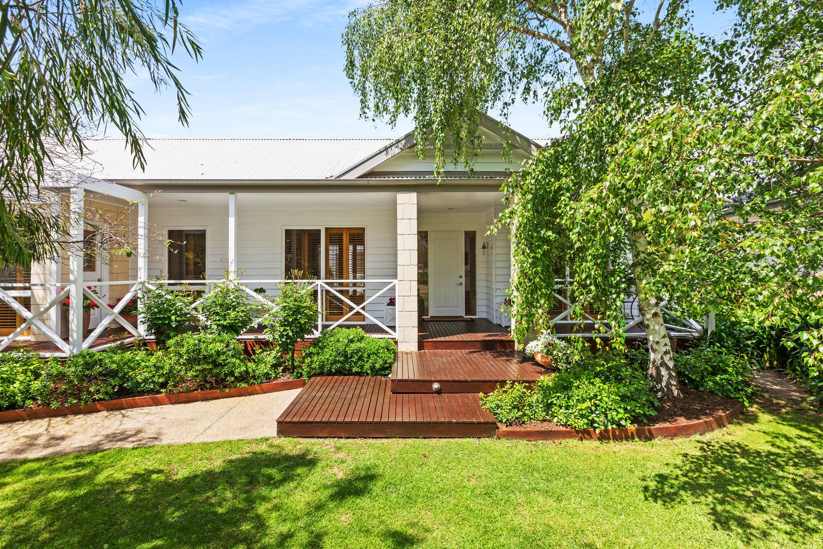 Property Gallery - Main Image