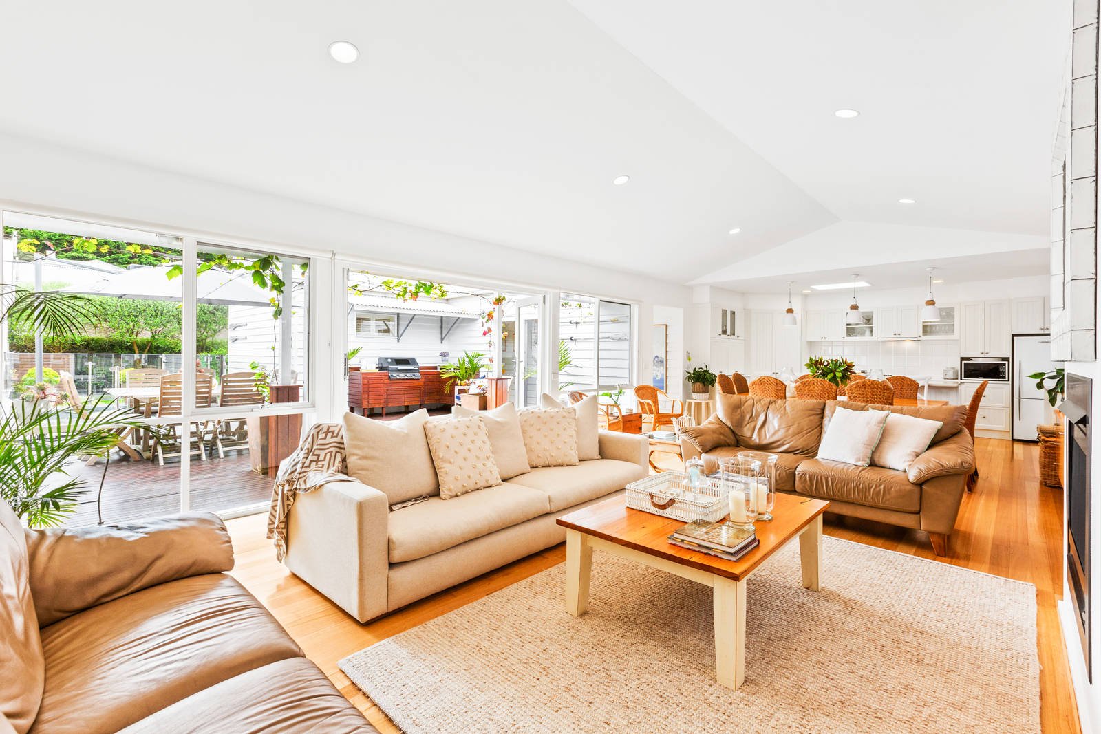 Property Gallery Thumbnail 11