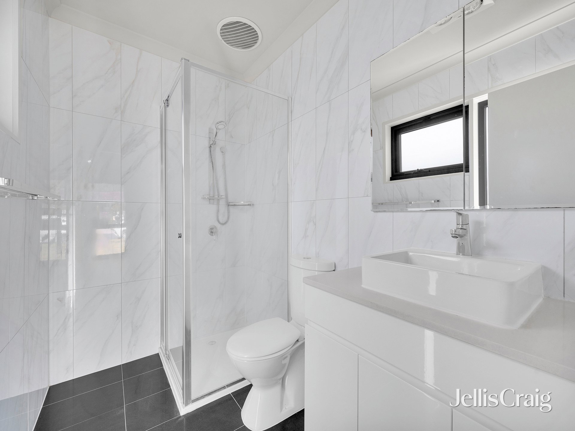 8 Ayr Court, Glen Waverley image 7