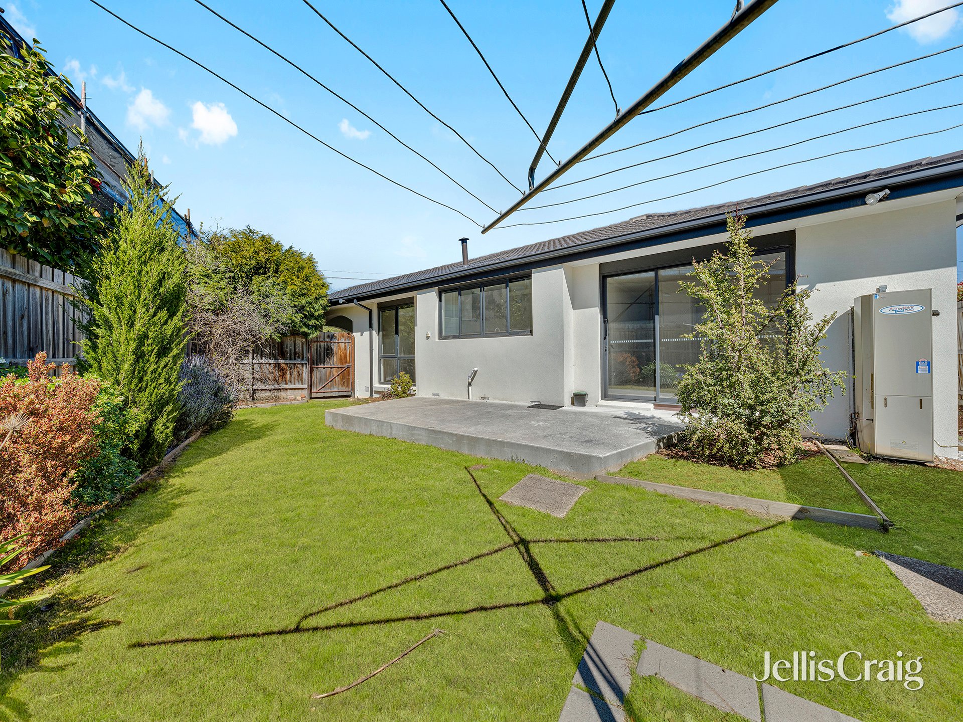 8 Ayr Court, Glen Waverley image 10