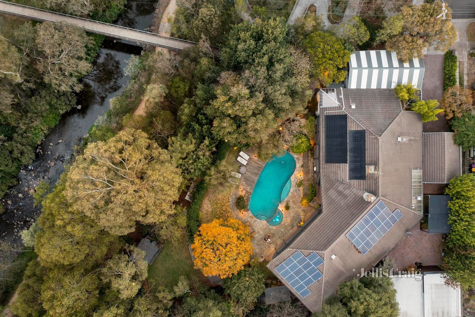 8 Bakers Road, Coburg North image 18