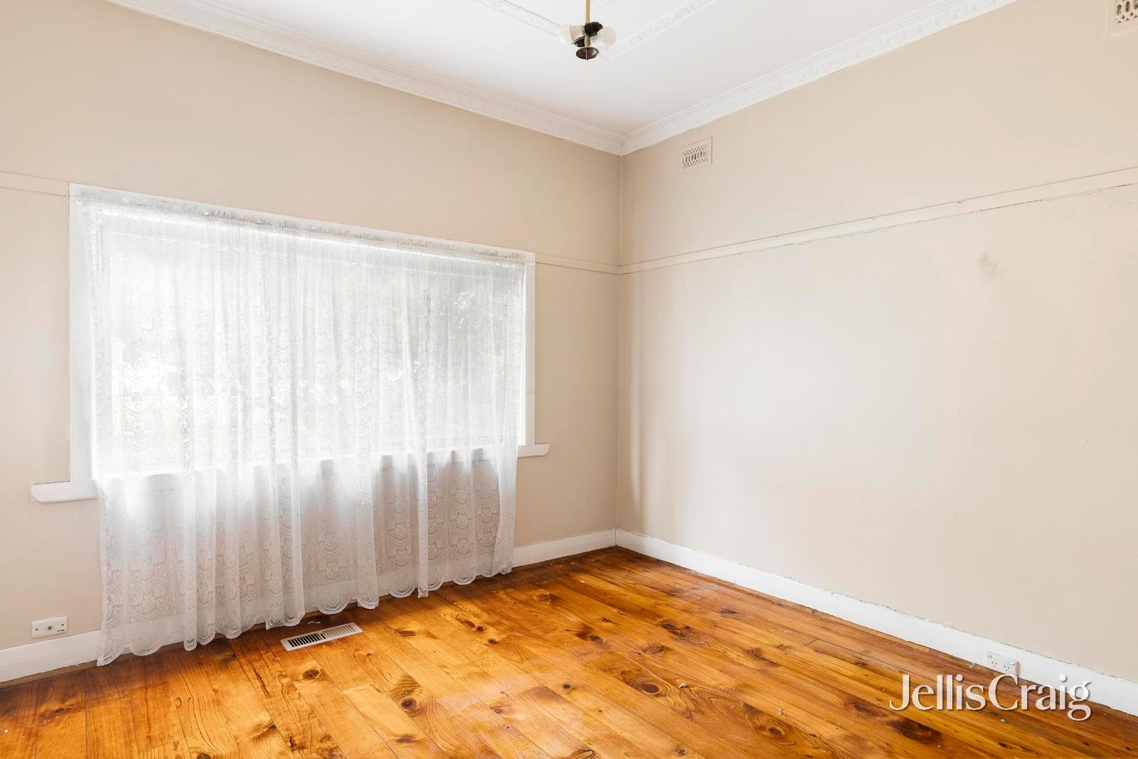 8 Balmoral Avenue, Pascoe&nbsp;Vale&nbsp;South image 8