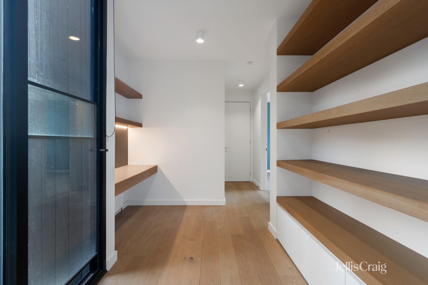 8 Bank Street, Northcote image 6