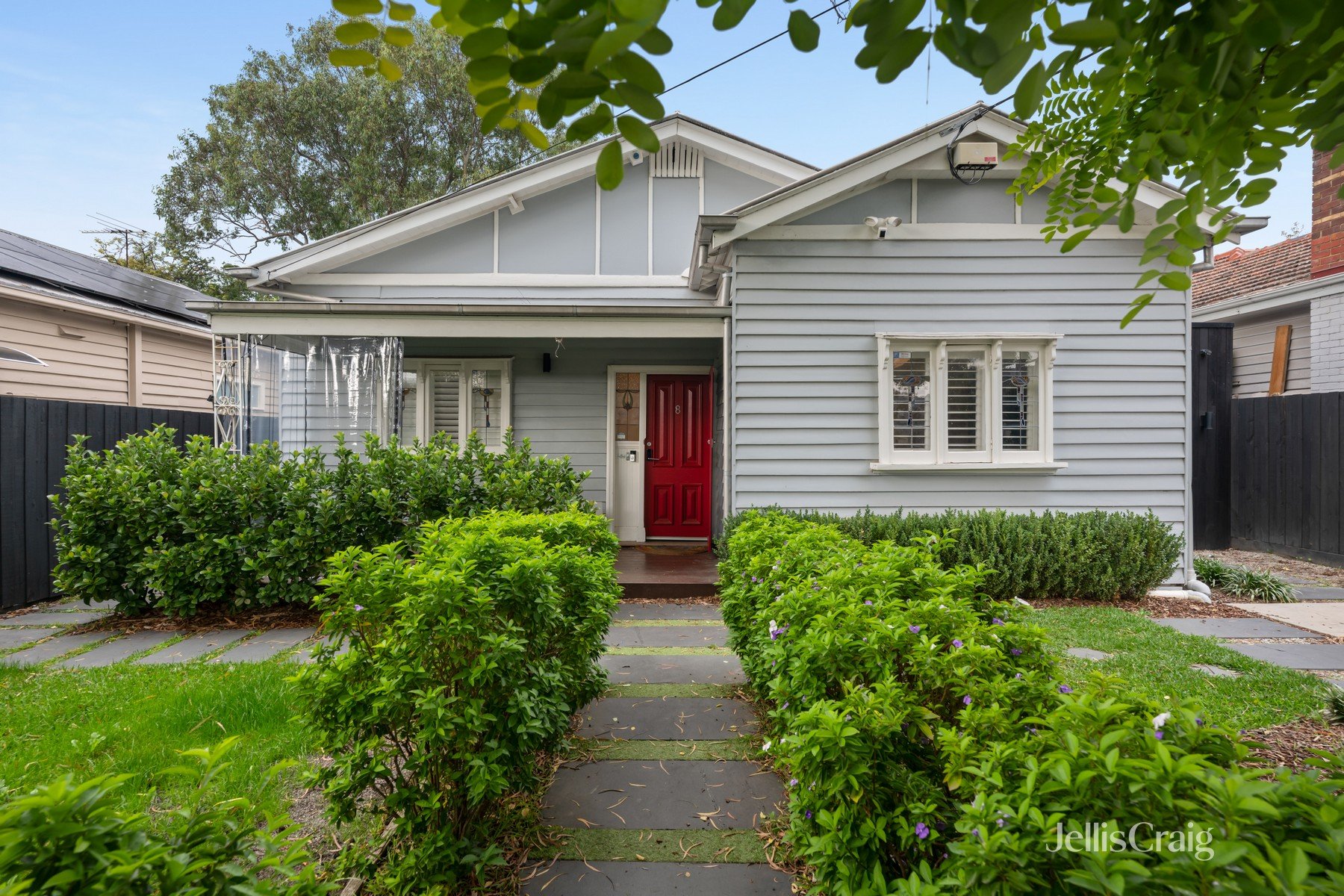 8 Bank Street, Northcote image 1