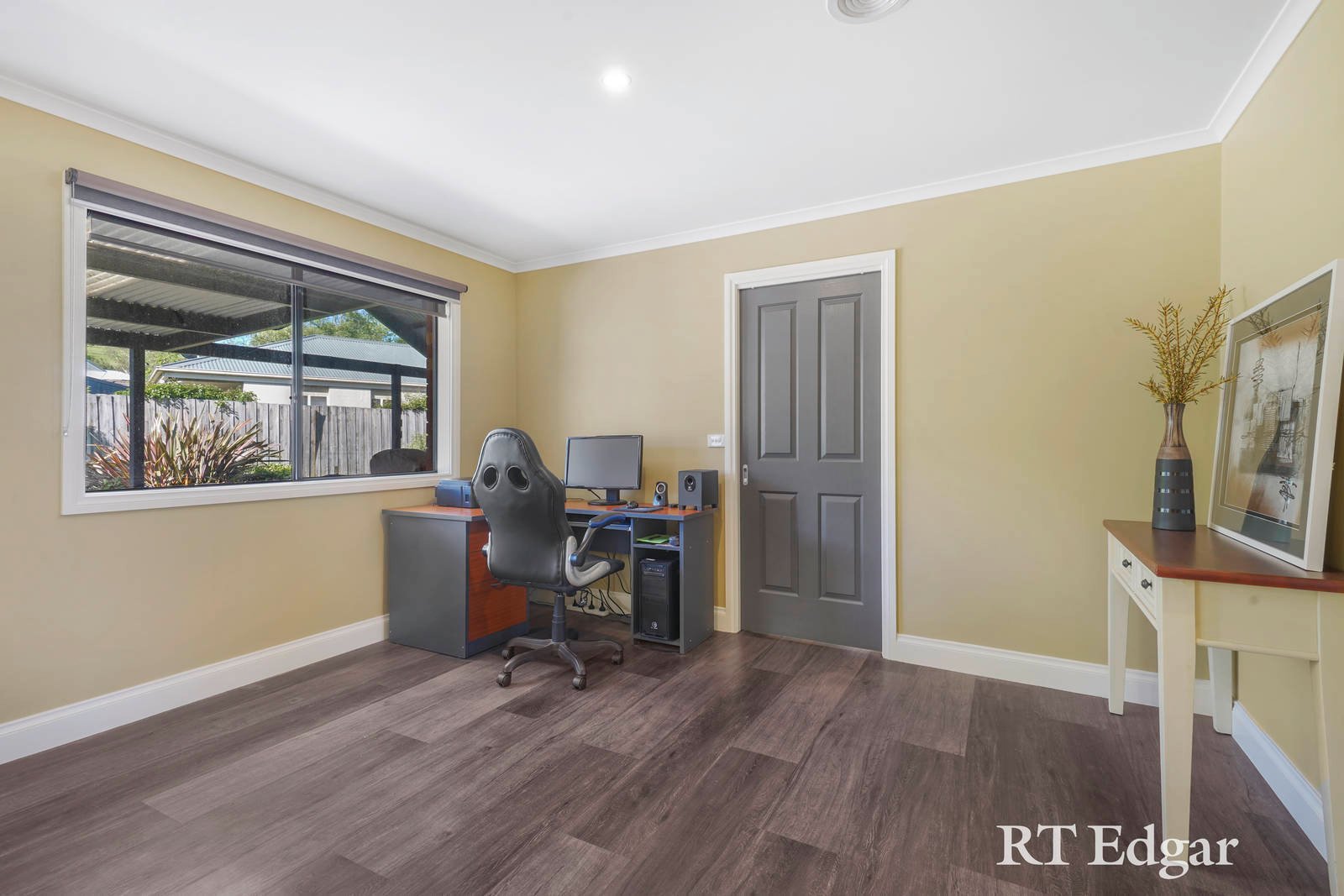 Property Gallery Thumbnail 7