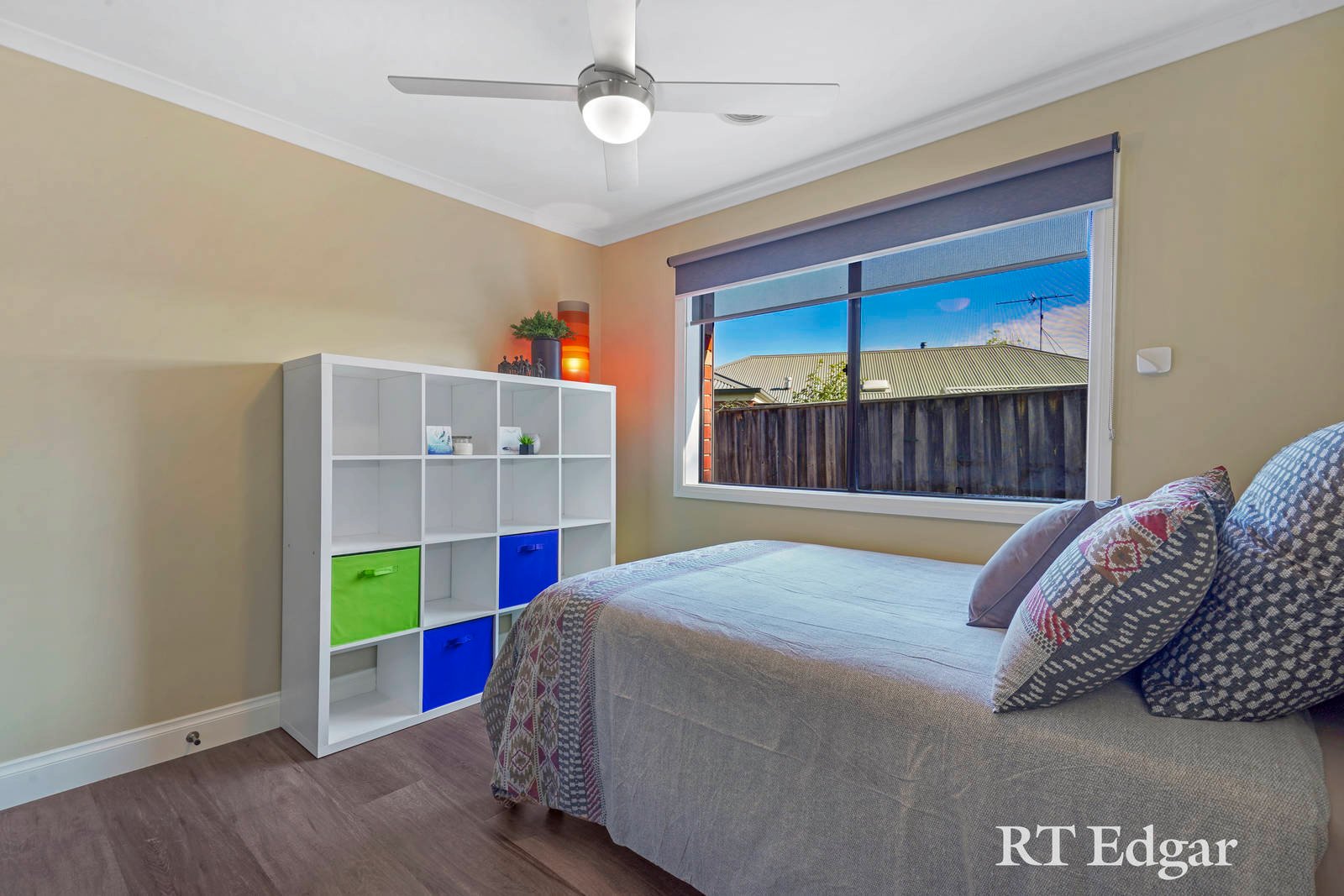 Property Gallery Thumbnail 12
