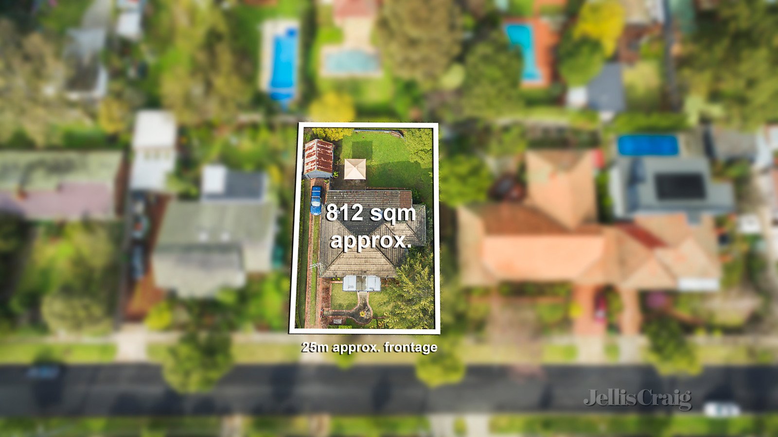 8 Barbara Avenue, Glen Iris image 2