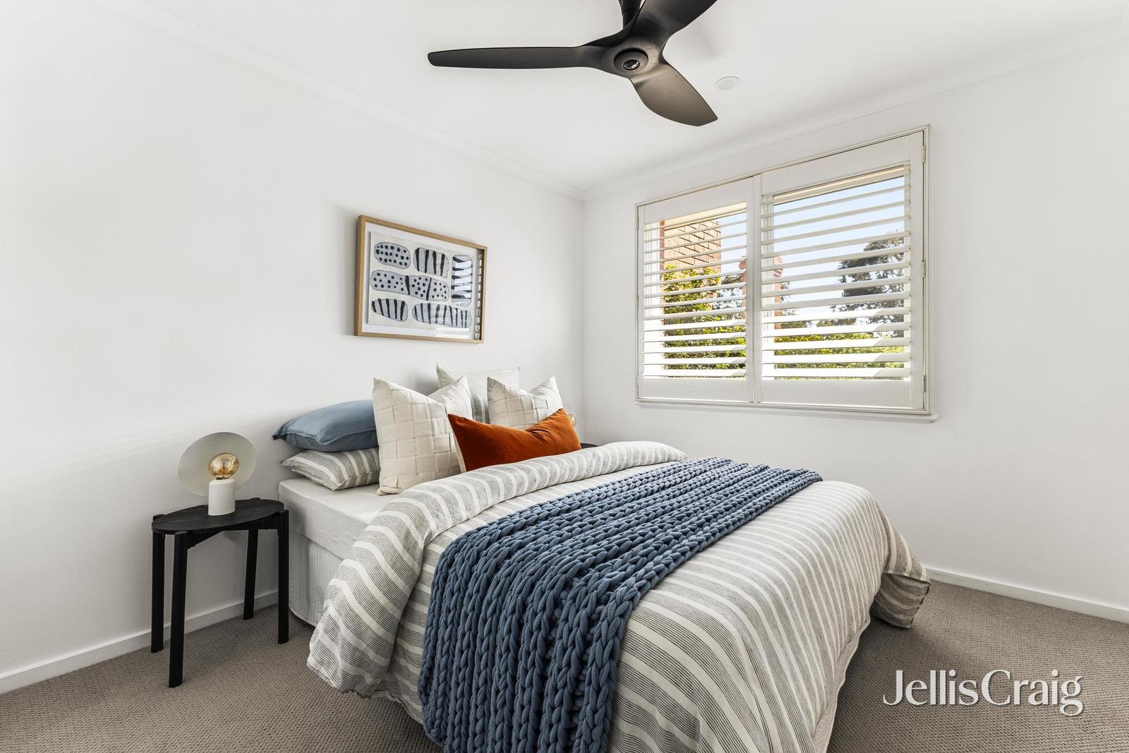 8 Bates Drive, Williamstown image 11