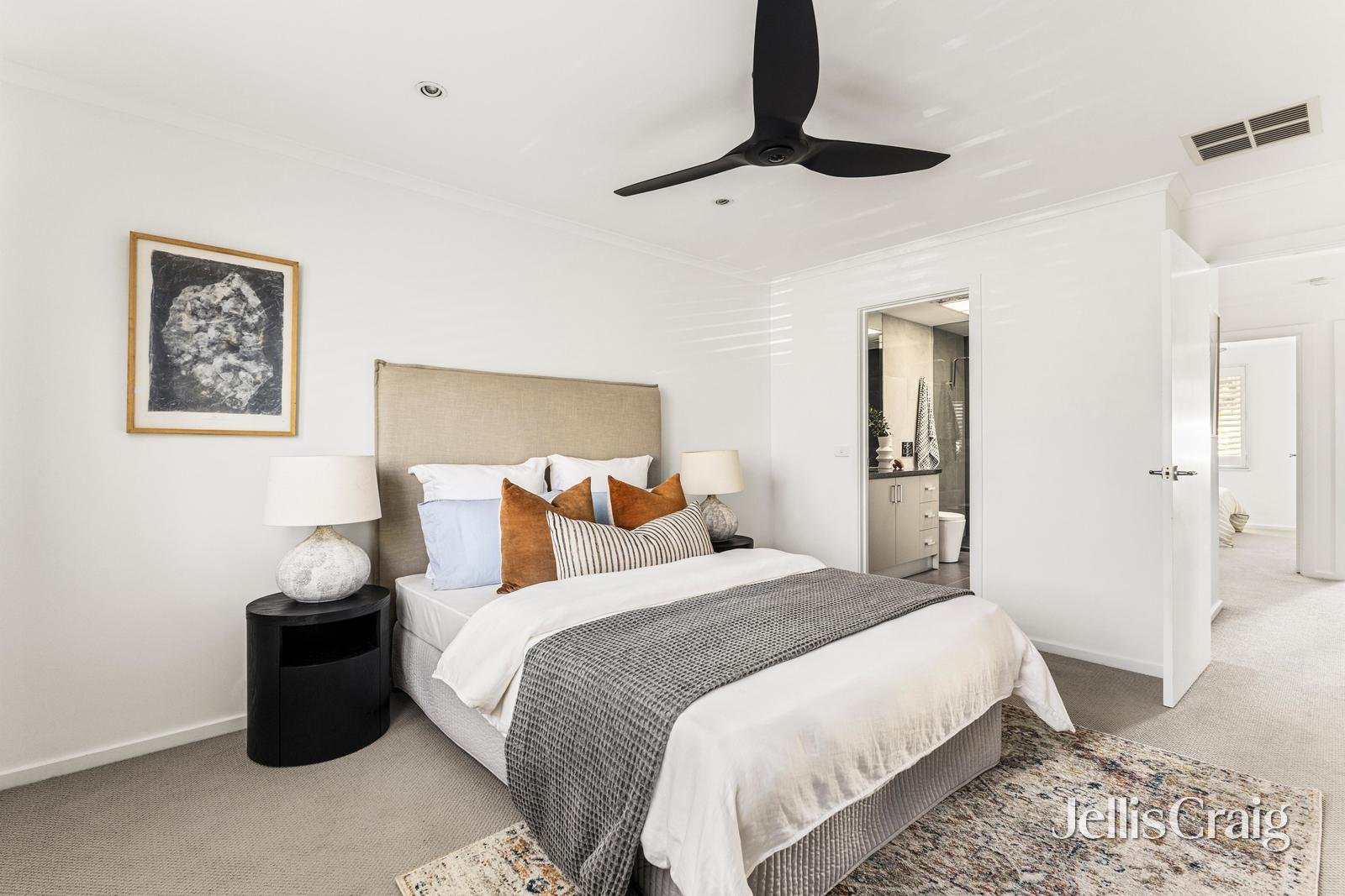 8 Bates Drive, Williamstown image 13
