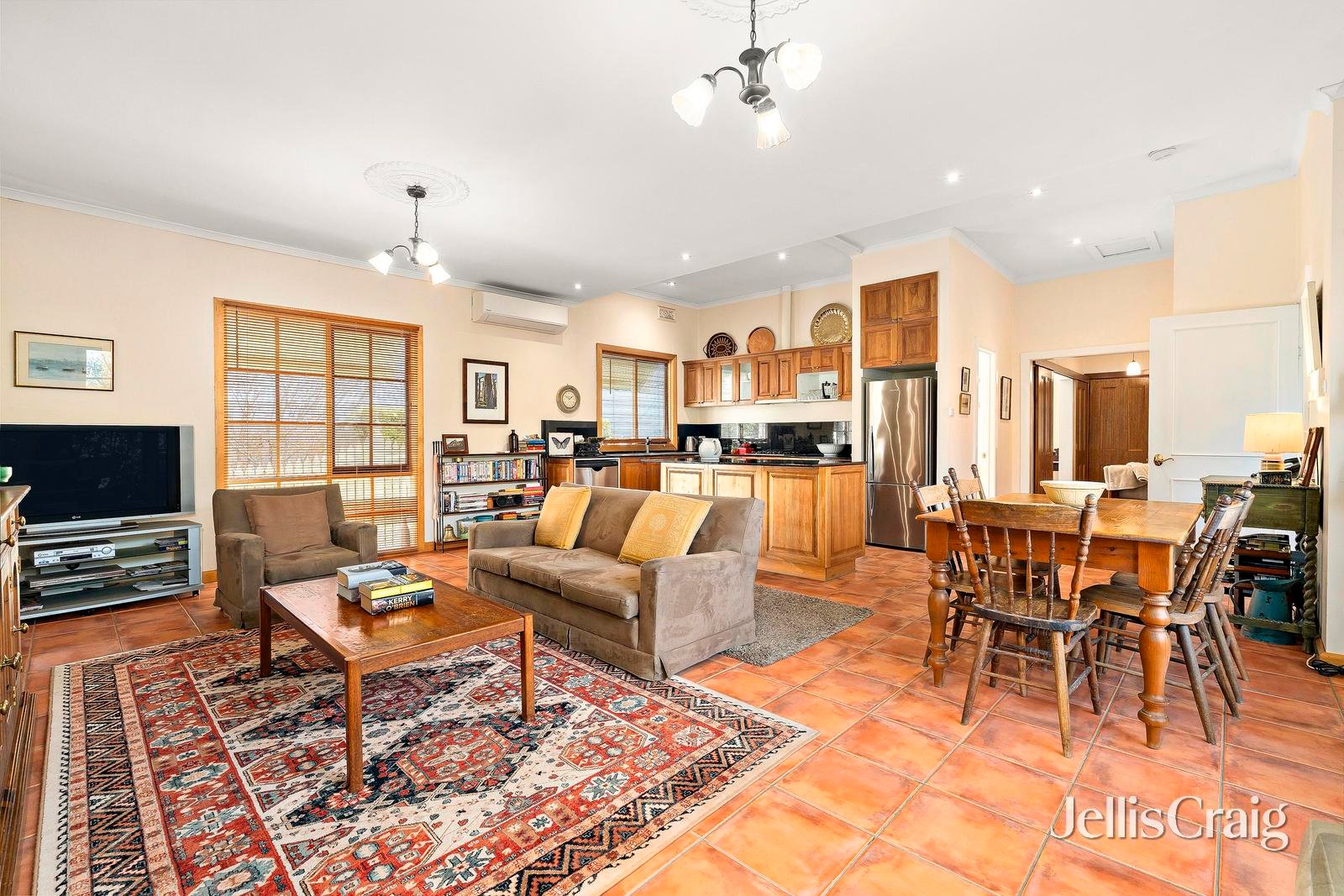 8 Bayview Road, Brighton&nbsp;East image 3
