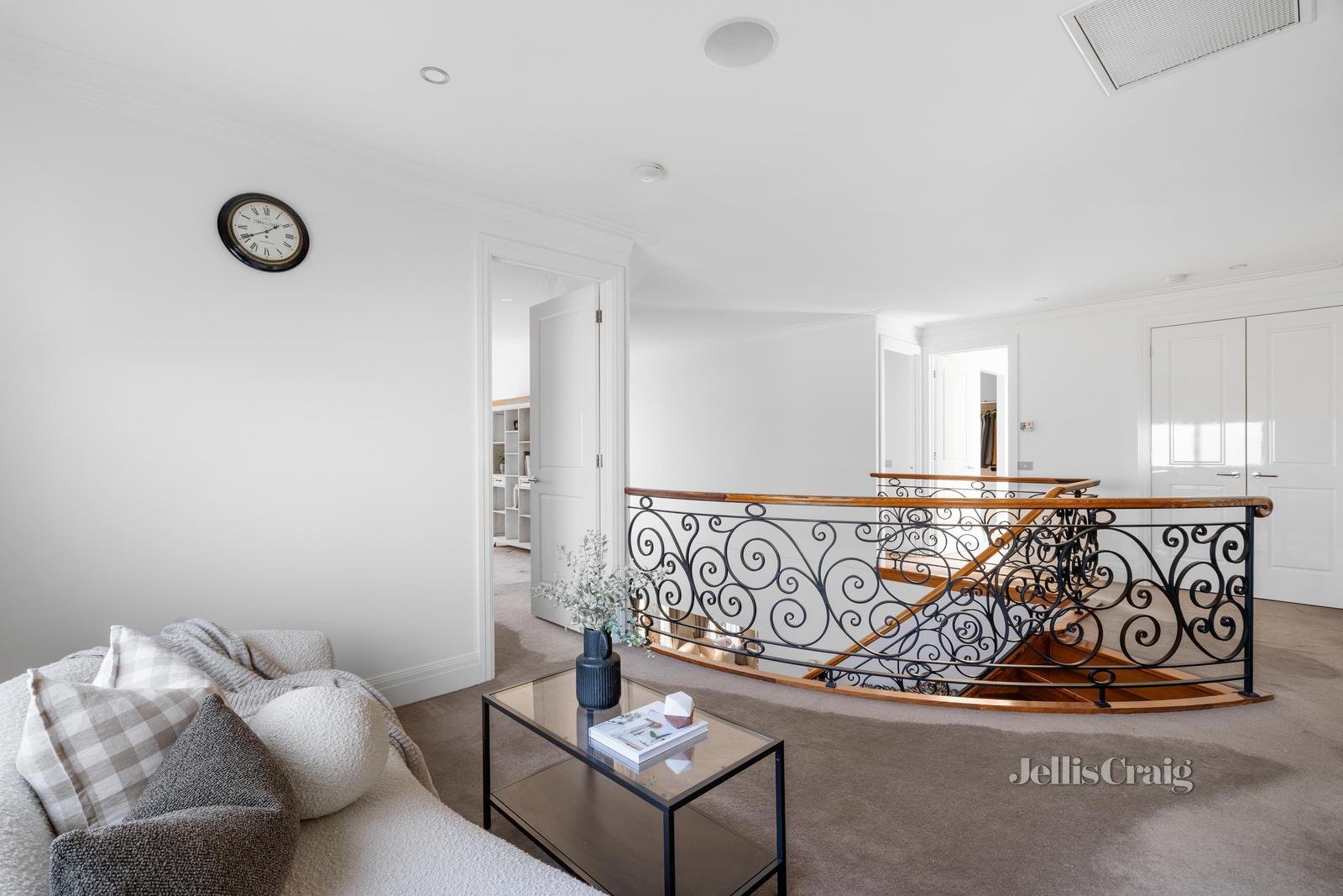 8 Belmont Road, Ivanhoe image 14