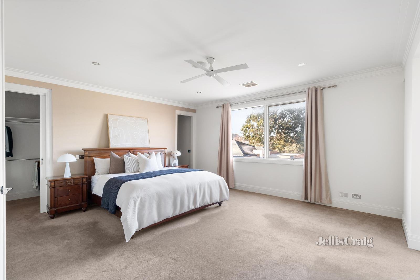 8 Belmont Road, Ivanhoe image 15