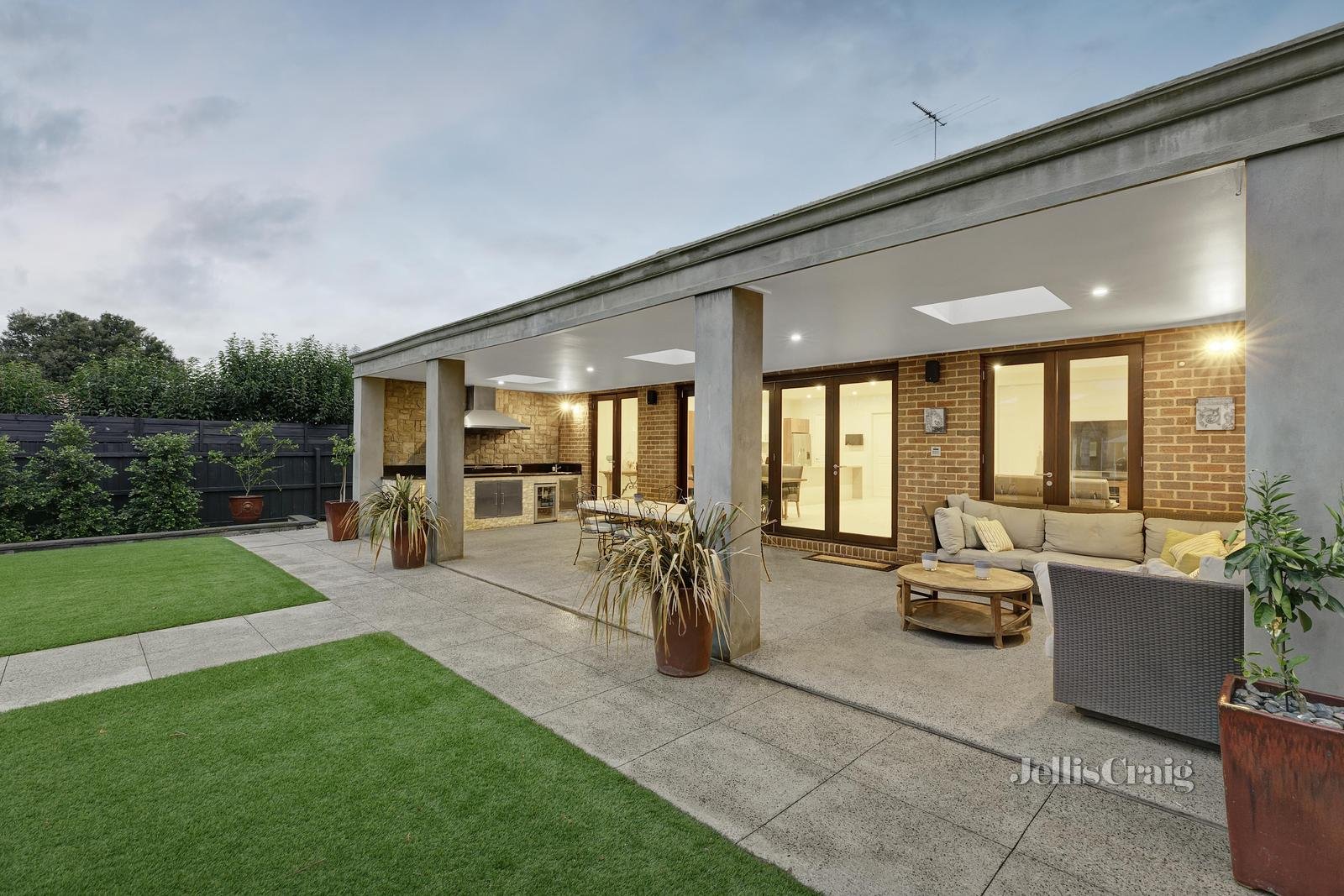 8 Belmont Road, Ivanhoe image 22