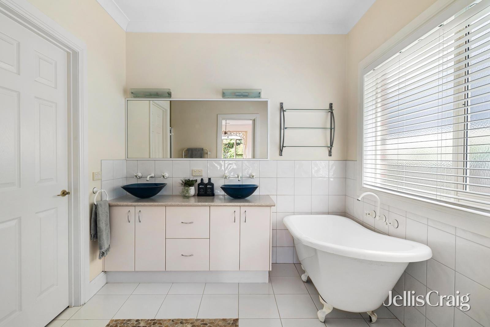 8 Benghazi Avenue, Ashburton image 7