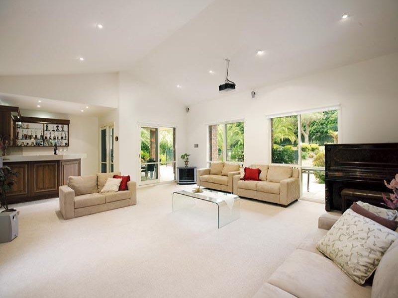 8 Berkefeld Court, Templestowe image 3