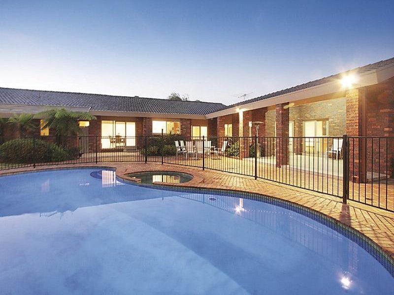 8 Berkefeld Court, Templestowe image 8