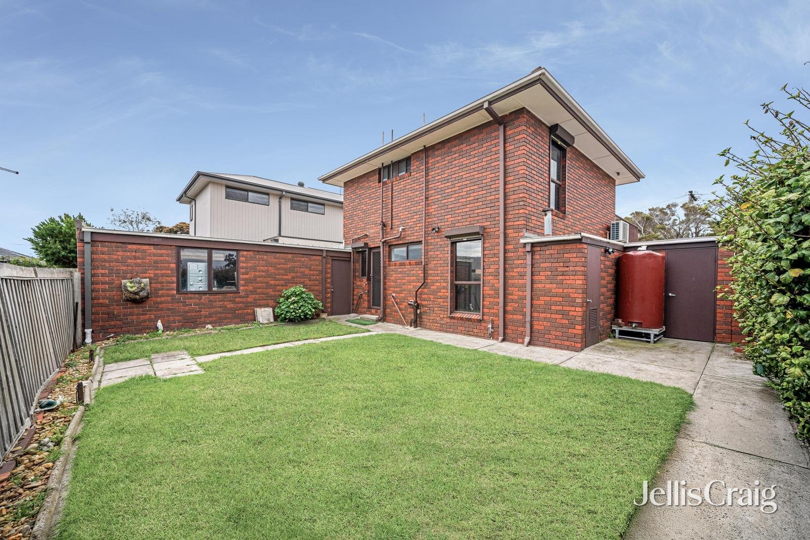 8 Bertrand Road, Chelsea image 13