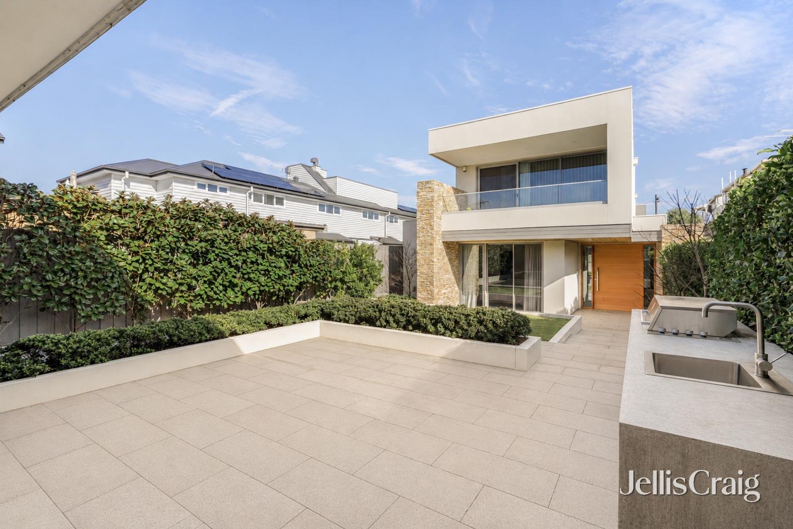 8 Berwen Street, Chelsea image 2