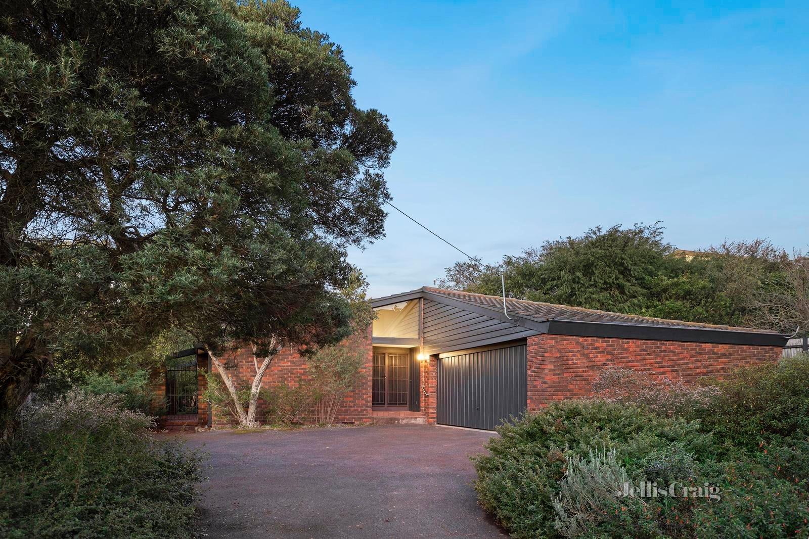 8 Bettina Court, Templestowe Lower image 1