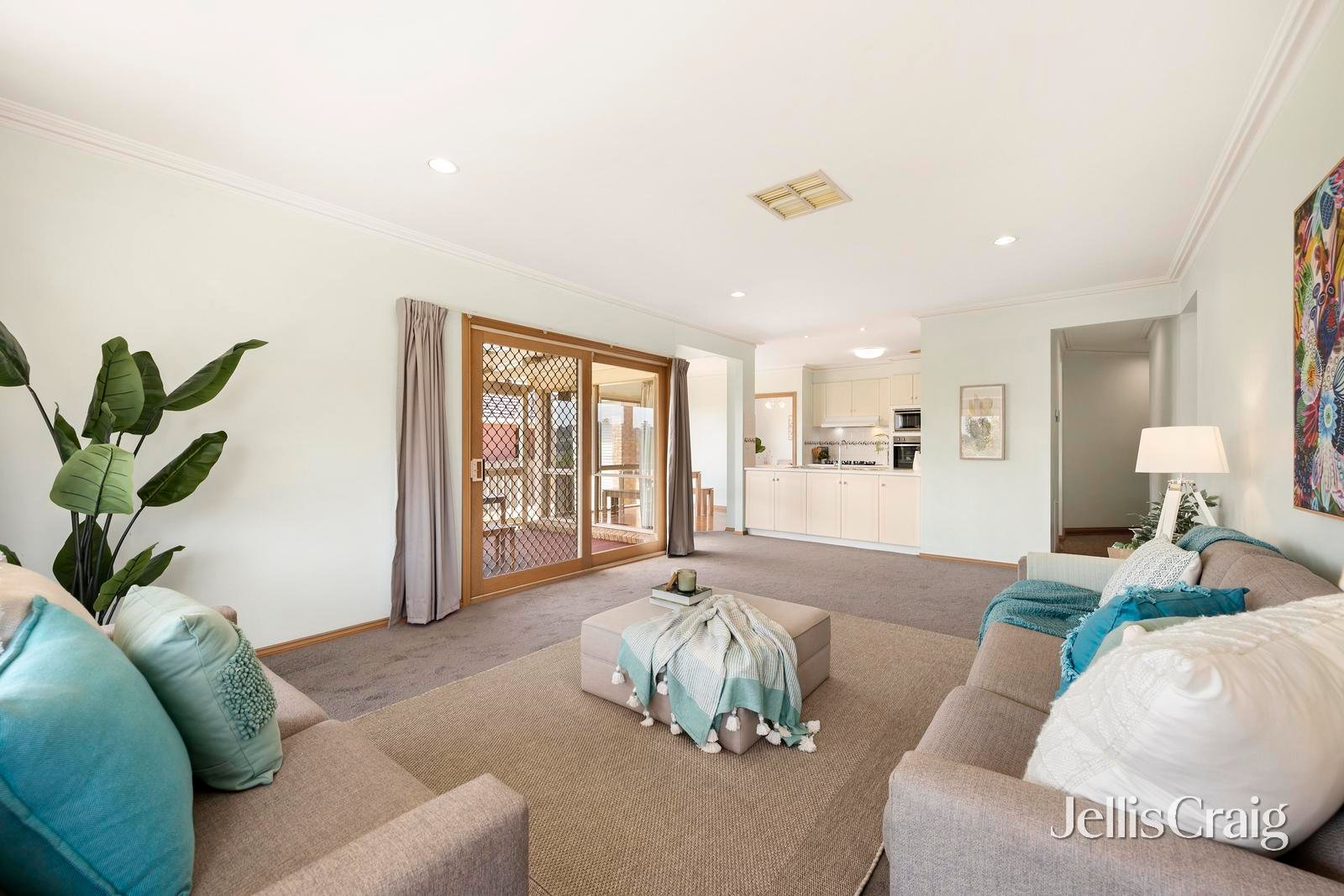 8 Billanook Way, Chirnside&nbsp;Park image 3