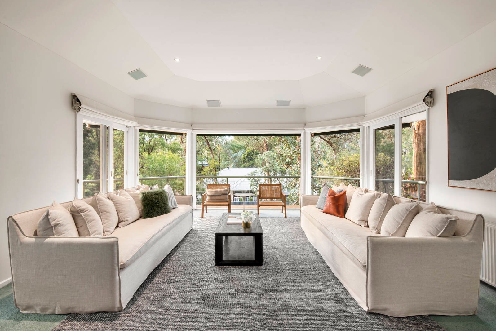 Property Gallery Thumbnail 3