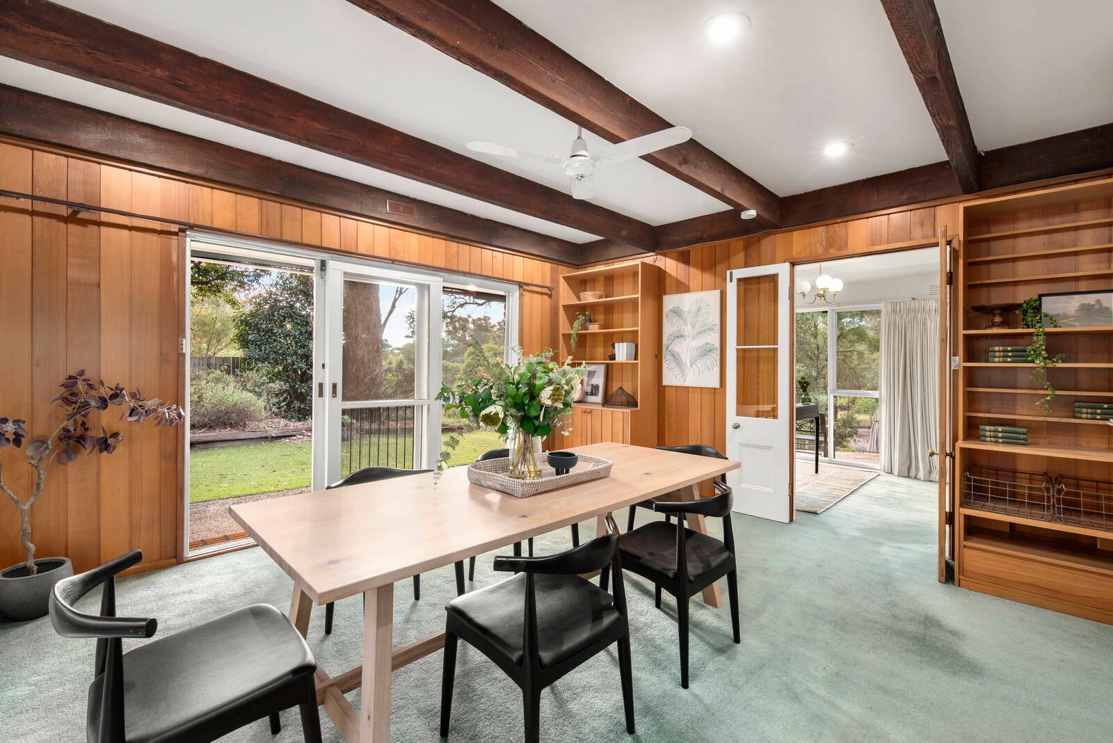 Property Gallery Thumbnail 8