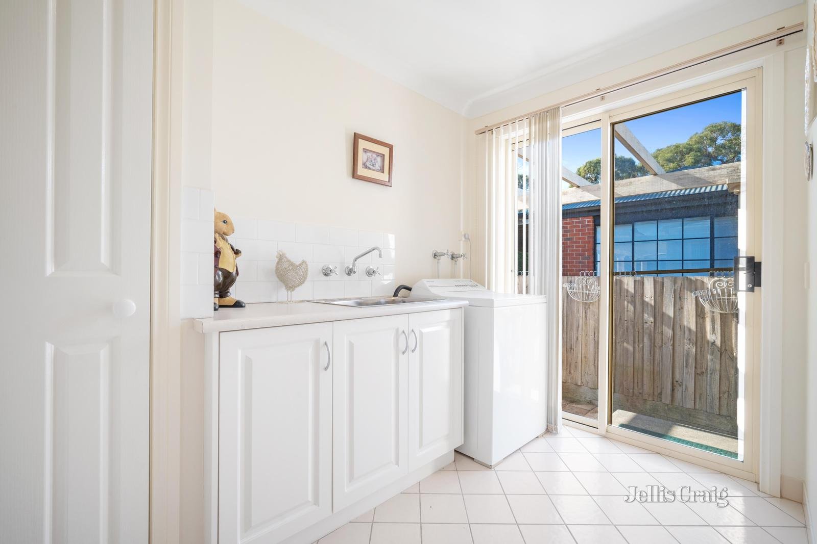 8 Boak Avenue, Mount Helen image 17